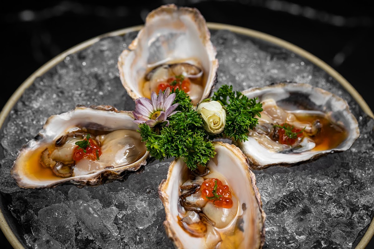 Yujo Barra Da Tijuca Photos 2